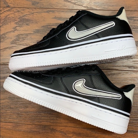 NIKE AIR FORCE 1 LV8 SPORT (GS) black/white